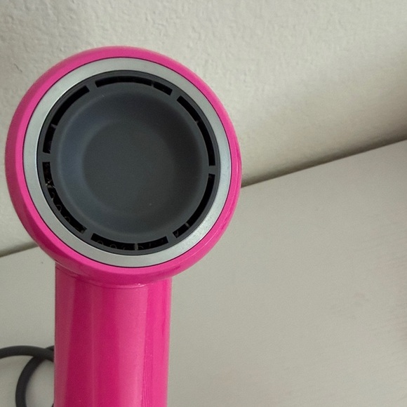 Tideway pink blow dryer - Picture 4 of 8